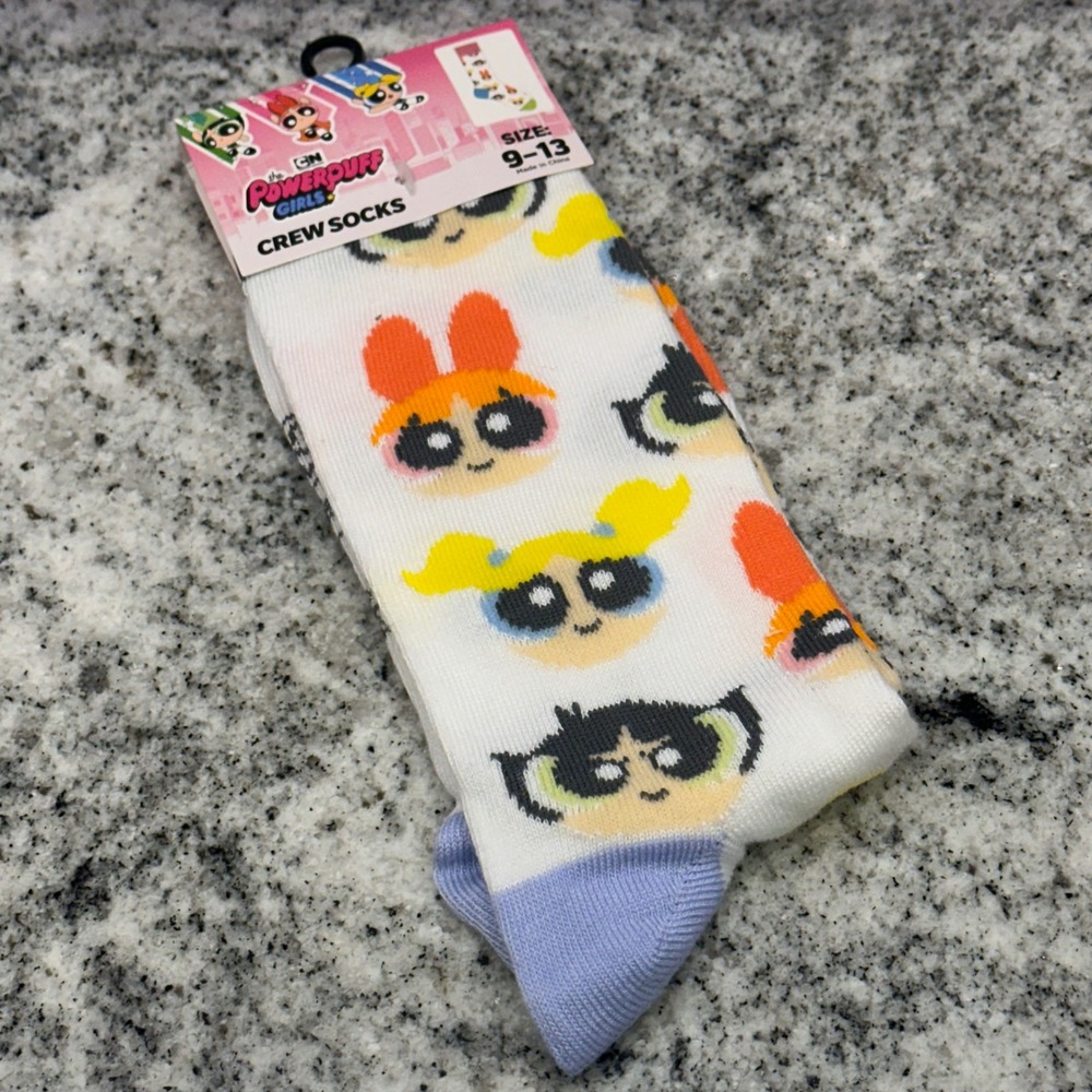 Cartoon Network Powerpuff Girls Unisex 9-13 Crew Socks White Character Print Y2K